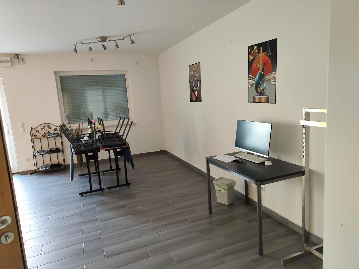 Erdgeschoss Wohnung Nahe Flughafen Vienna
